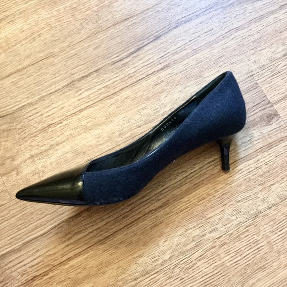 Dior Shoes - Picture 3 of 8